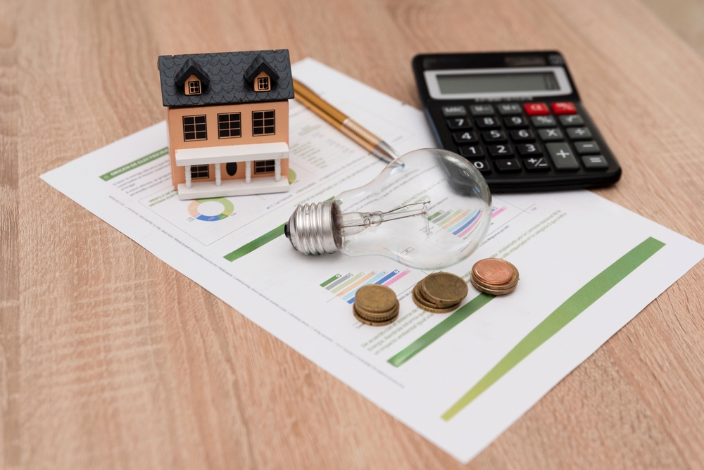 Cat platim defapt in factura de curent in 2025 – explicatia completa pe intelesul tuturor